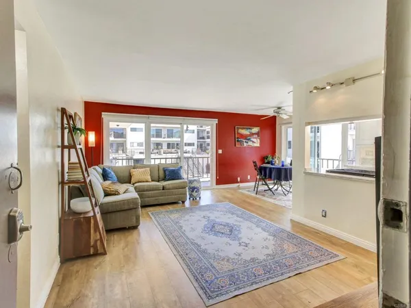 $700,000 | 1600 Ardmore Avenue, Unit 234, Hermosa Beach, CA 90254