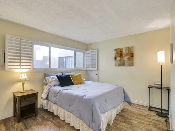 $700,000 | 1600 Ardmore Avenue, Unit 234, Hermosa Beach, CA 90254
