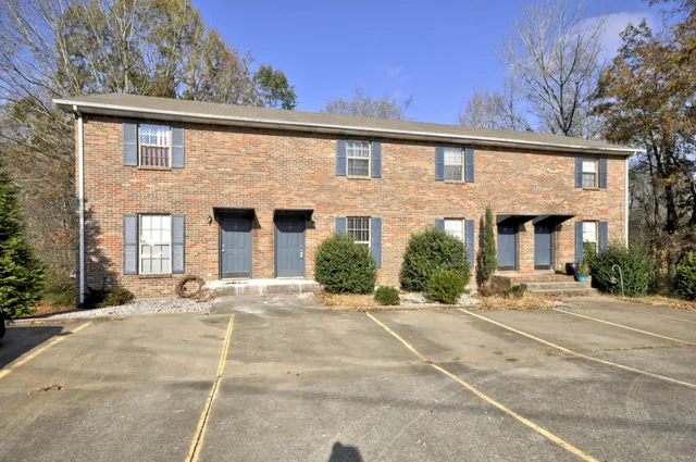 $950 | 430 Martha Lane, Unit A, Clarksville, TN 37043