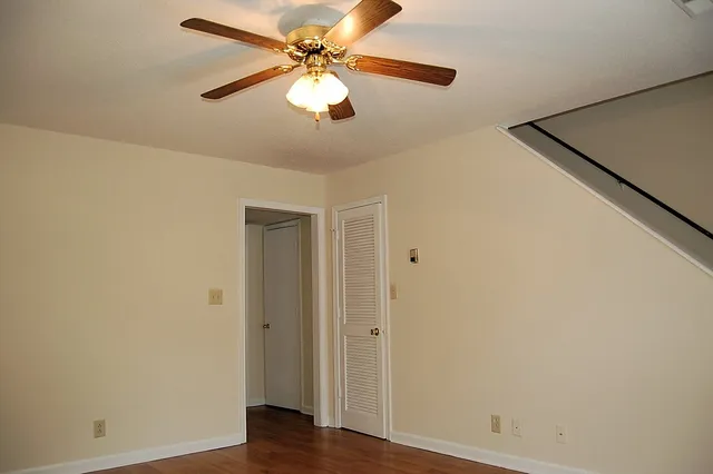 $950 | 430 Martha Lane, Unit A, Clarksville, TN 37043