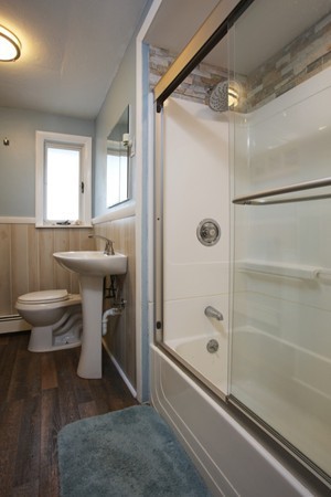 17 Blackthorne Road Framingham, MA 01701 - Photo 6 of 17 Gallery Image 6