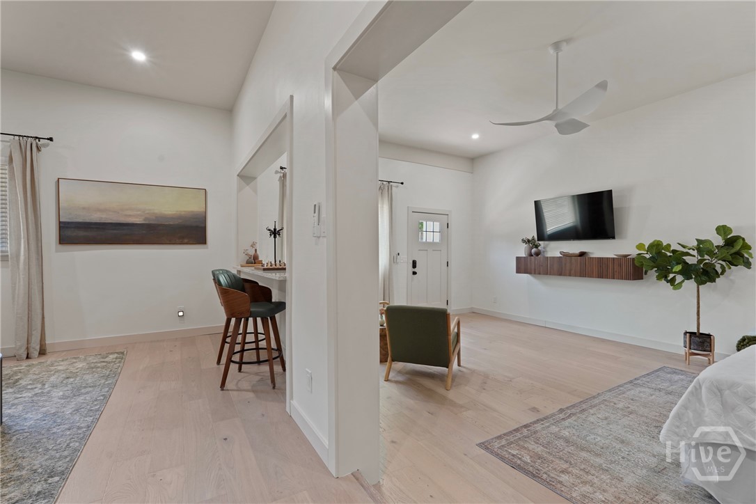 1112 Walthour Road Savannah, GA 31410 - Photo 9 of 18