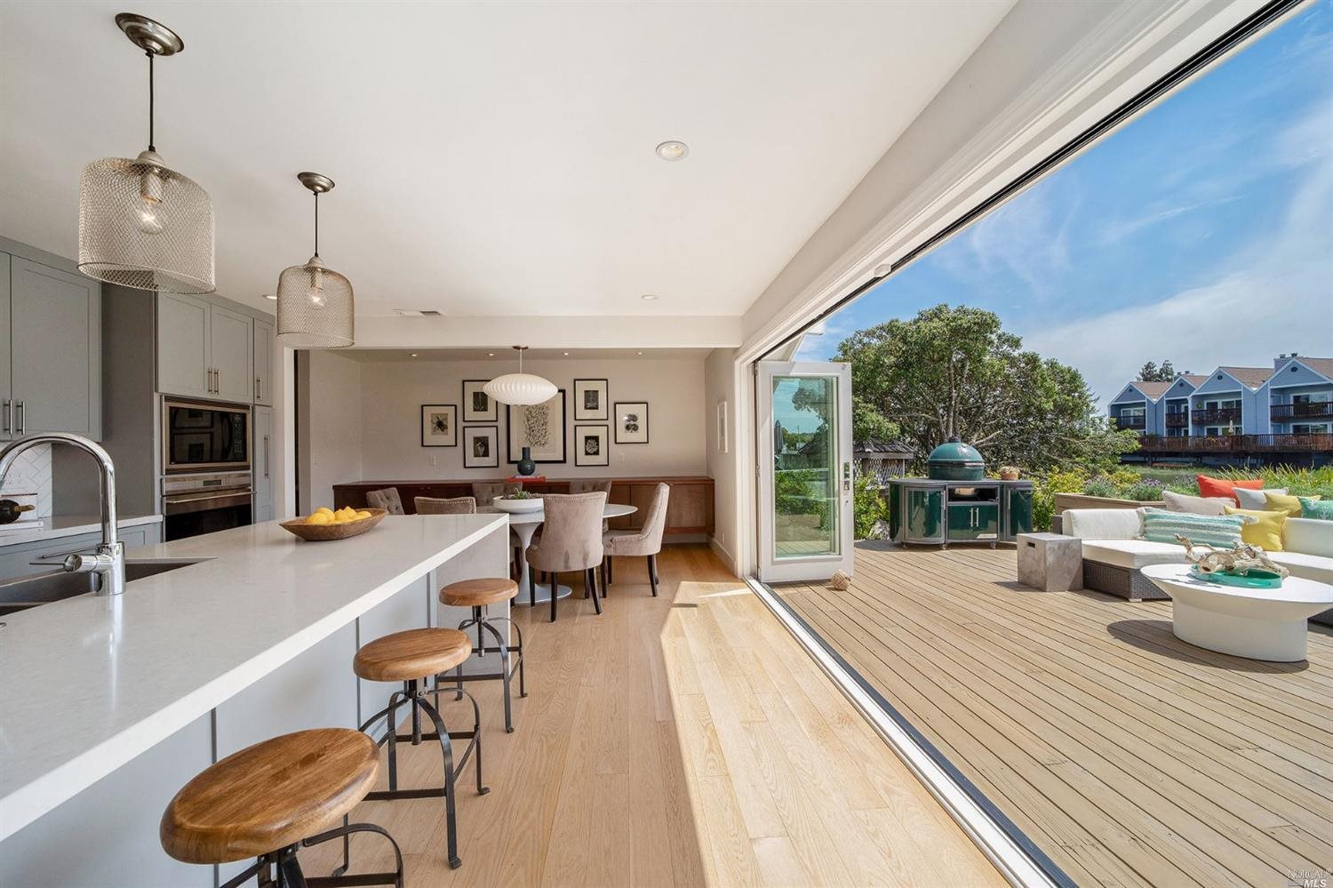 164 Riviera Circle Larkspur, CA 94939 - Photo 1 of 1 Gallery Image 1