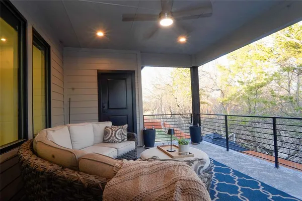 $849,900 | 522 South Clark Road, Cedar Hill, TX 75104