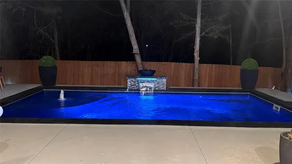 $849,900 | 522 South Clark Road, Cedar Hill, TX 75104