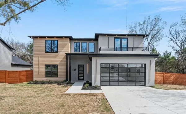 $849,900 | 522 South Clark Road, Cedar Hill, TX 75104