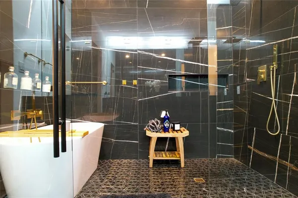 $849,900 | 522 South Clark Road, Cedar Hill, TX 75104