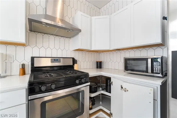 $428,000 | 7403 Benlomond Avenue, Las Vegas, NV 89179