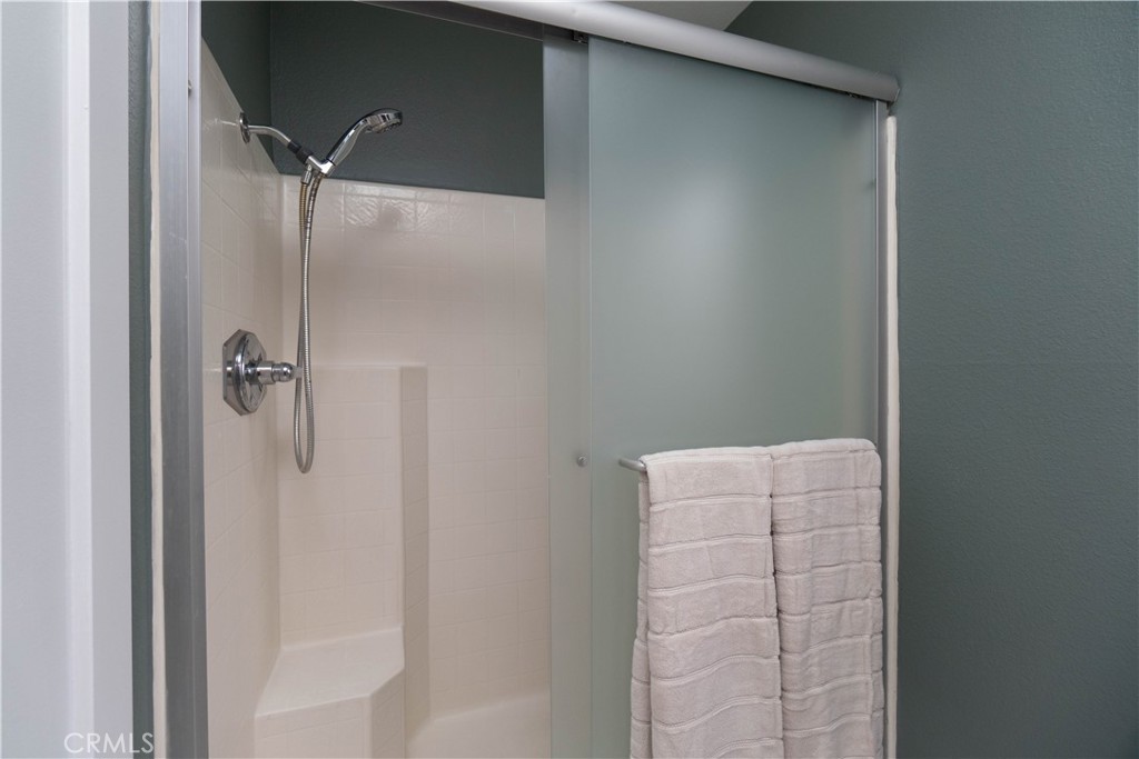 513 Walker Road San Dimas, CA 91773 - Photo 23 of 47 Full bathroom