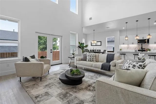 $699,000 | 504 South Tennessee Street, McKinney, TX 75069