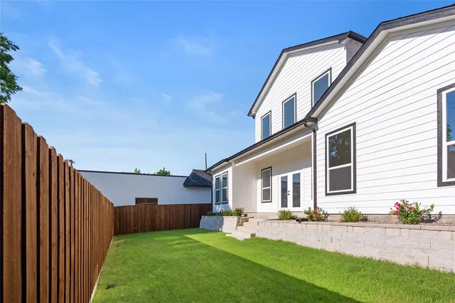 $699,000 | 504 South Tennessee Street, McKinney, TX 75069