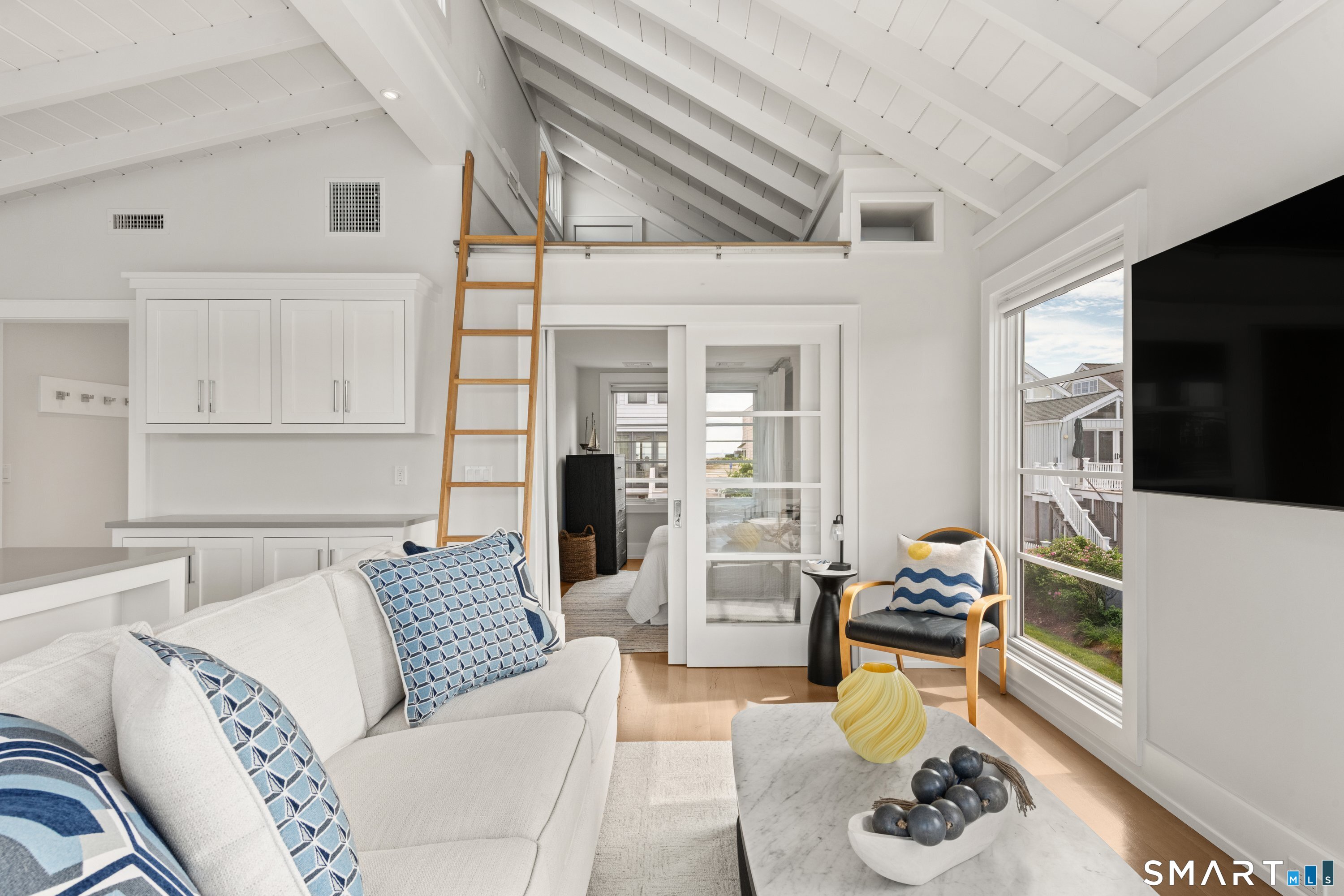 11 Old Mill Road Westport, CT 06880 - Photo 13 of 28