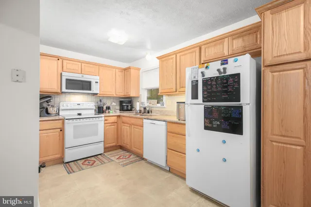 $349,000 | 6317 Plantation Forest Drive, Spotsylvania, VA 22553