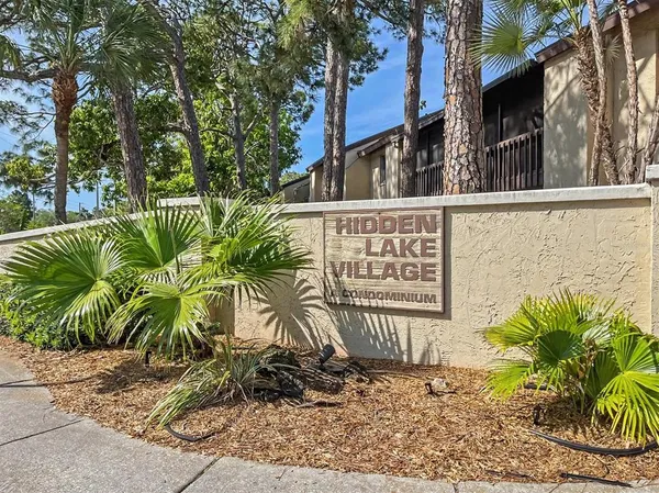 $1,595 | 2752 Hidden Lake Boulevard, Unit 2752, Sarasota, FL 34237