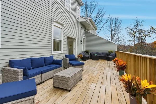 $779,900 | 288 Grove Street, Unit 288, Clinton, MA 01510