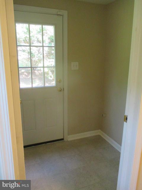 75 Martin Road Conowingo, MD 21918 - Photo 16 of 23 Living Room
