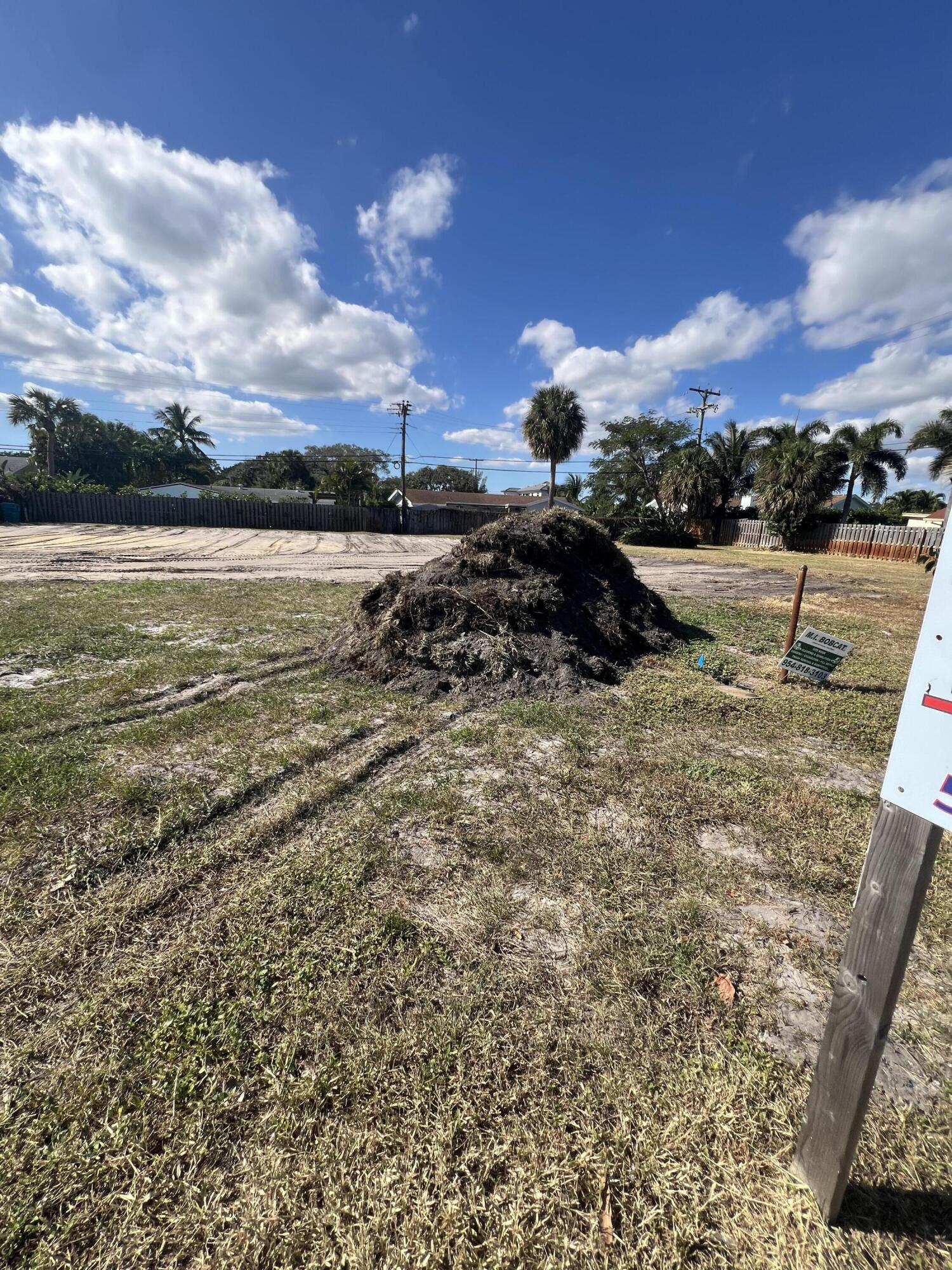 2623 Southwest 5th Street Boynton Beach, FL 33435 - Photo 5 of 5 IMG_6189