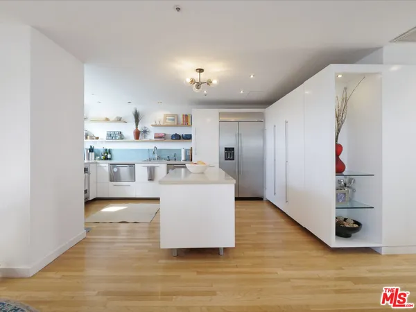 $3,499,000 | 323 31st Street, Manhattan Beach, CA 90266