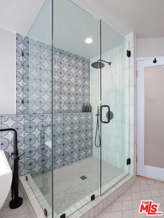 $3,499,000 | 323 31st Street, Manhattan Beach, CA 90266