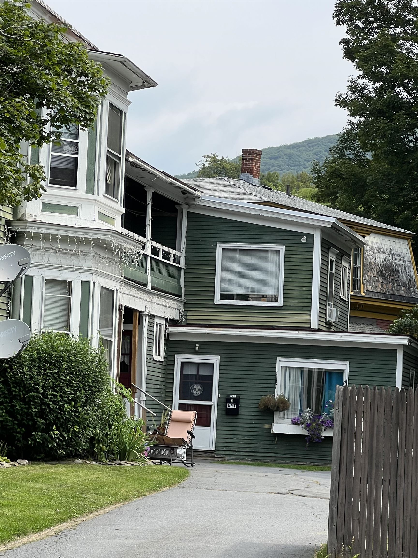 61 Atkinson Street Rockingham, VT 05101 - Photo 3 of 7