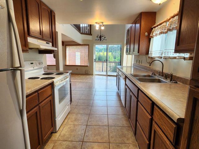 1463 Naff Road Colville, WA 99114 - Photo 6 of 24