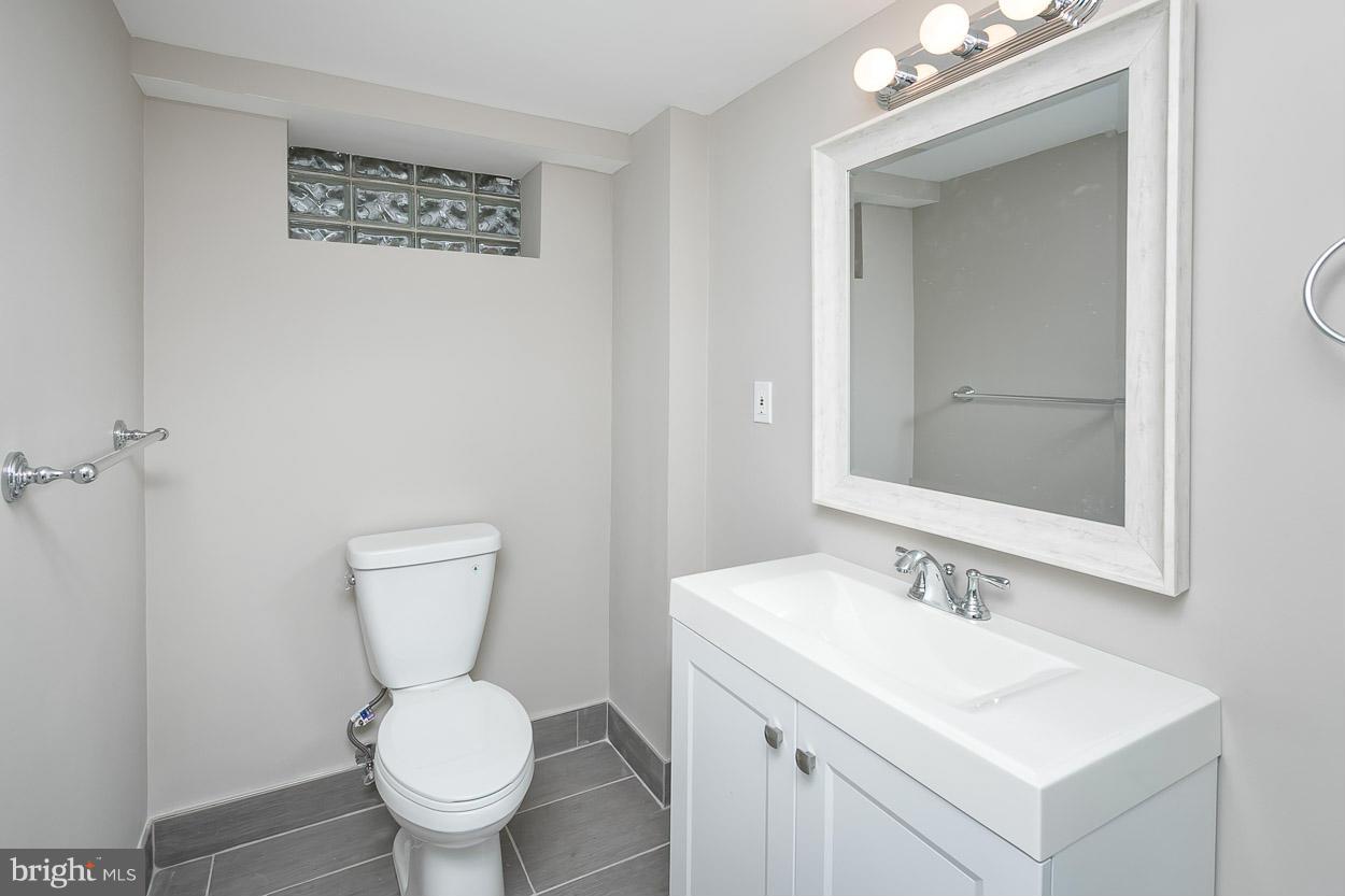 3631 Coronado Road Baltimore, MD 21244 - Photo 25 of 28 Bath