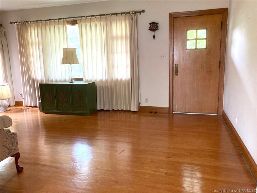 1414 Slate Run Road New Albany, IN 47150 - Photo 11 of 39 Gallery Image 11