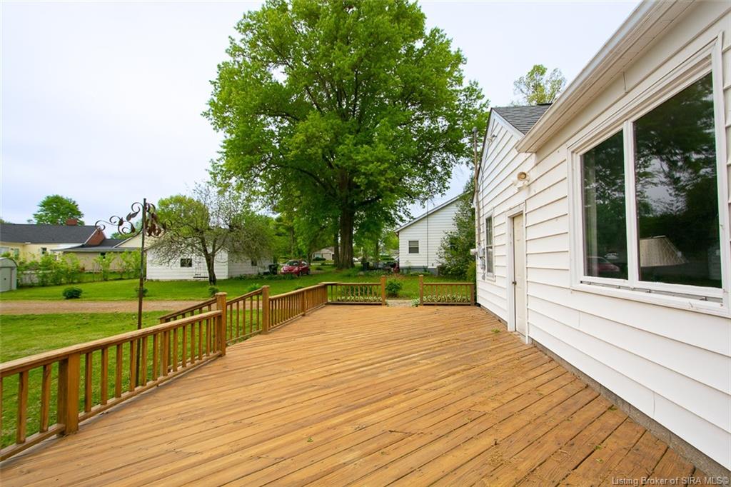 1414 Slate Run Road New Albany, IN 47150 - Photo 5 of 39 Gallery Image 5