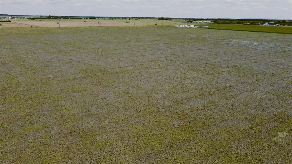 Lot 10 Cr103 Grandview, TX 76050 - Photo 4 of 5 a view of an ocean