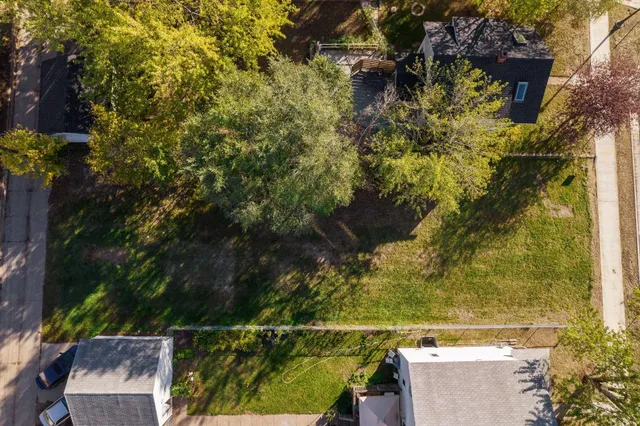 $105,000 | 1806 North 44th Avenue, Minneapolis, MN 55412