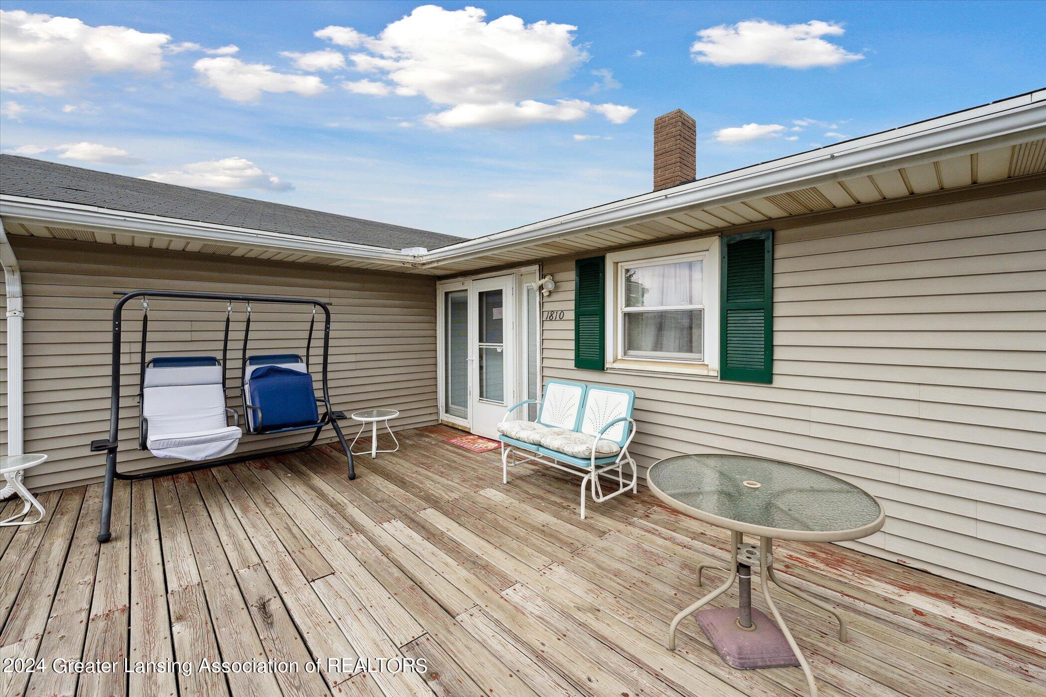 1810 West Jason Road Dewitt, MI 48820 - Photo 41 of 50 41-1810-W-Jason-Rd-DeWitt-MI-48820-Windo