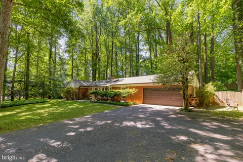 $675,000 | 1109 Crowfoot Lane, Silver Spring, MD 20904