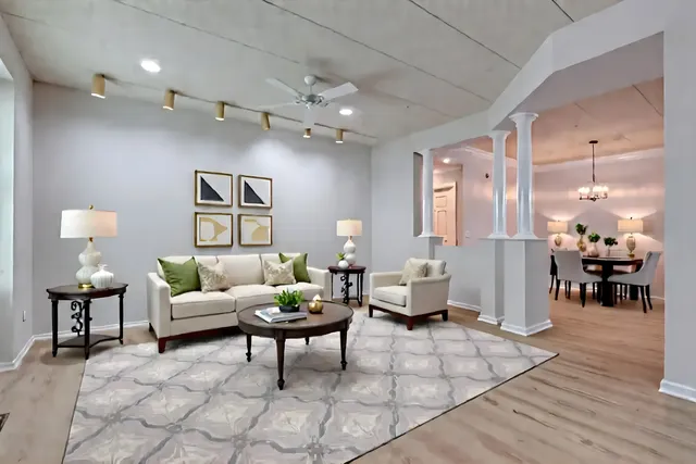 $396,000 | 561 Saddlebrook Lane, Vernon Hills, IL 60061