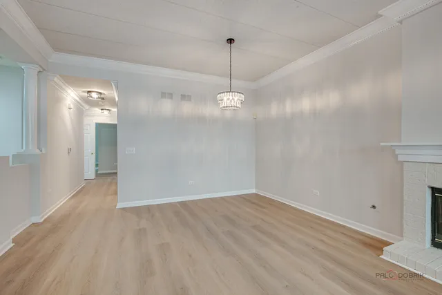 $396,000 | 561 Saddlebrook Lane, Vernon Hills, IL 60061