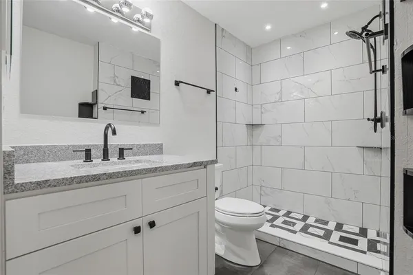 $1,640 | 8809 Manor Loop, Unit 106, Lakewood Ranch, FL 34202