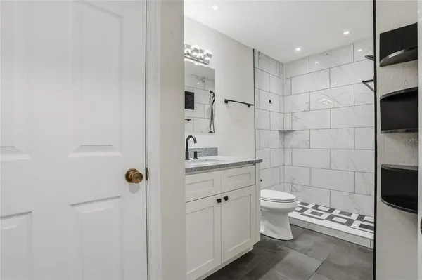 $1,640 | 8809 Manor Loop, Unit 106, Lakewood Ranch, FL 34202