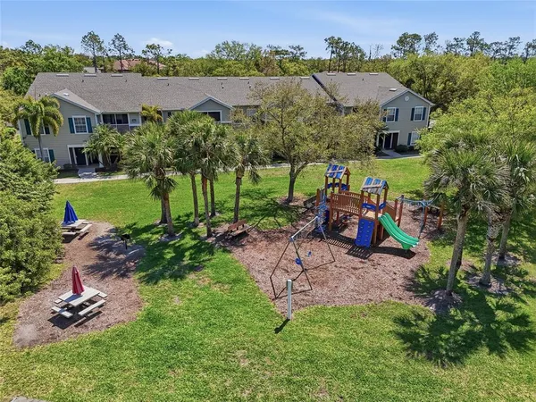 $1,640 | 8809 Manor Loop, Unit 106, Lakewood Ranch, FL 34202