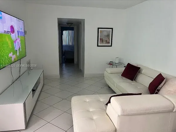 $230,000 | 6620 West 2nd Court, Unit 407, Hialeah, FL 33012