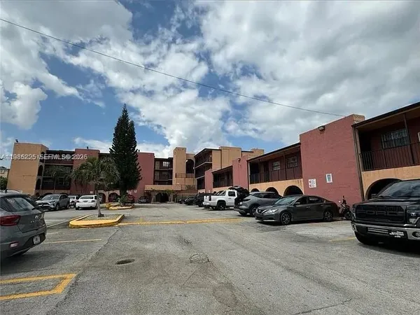 $230,000 | 6620 West 2nd Court, Unit 407, Hialeah, FL 33012