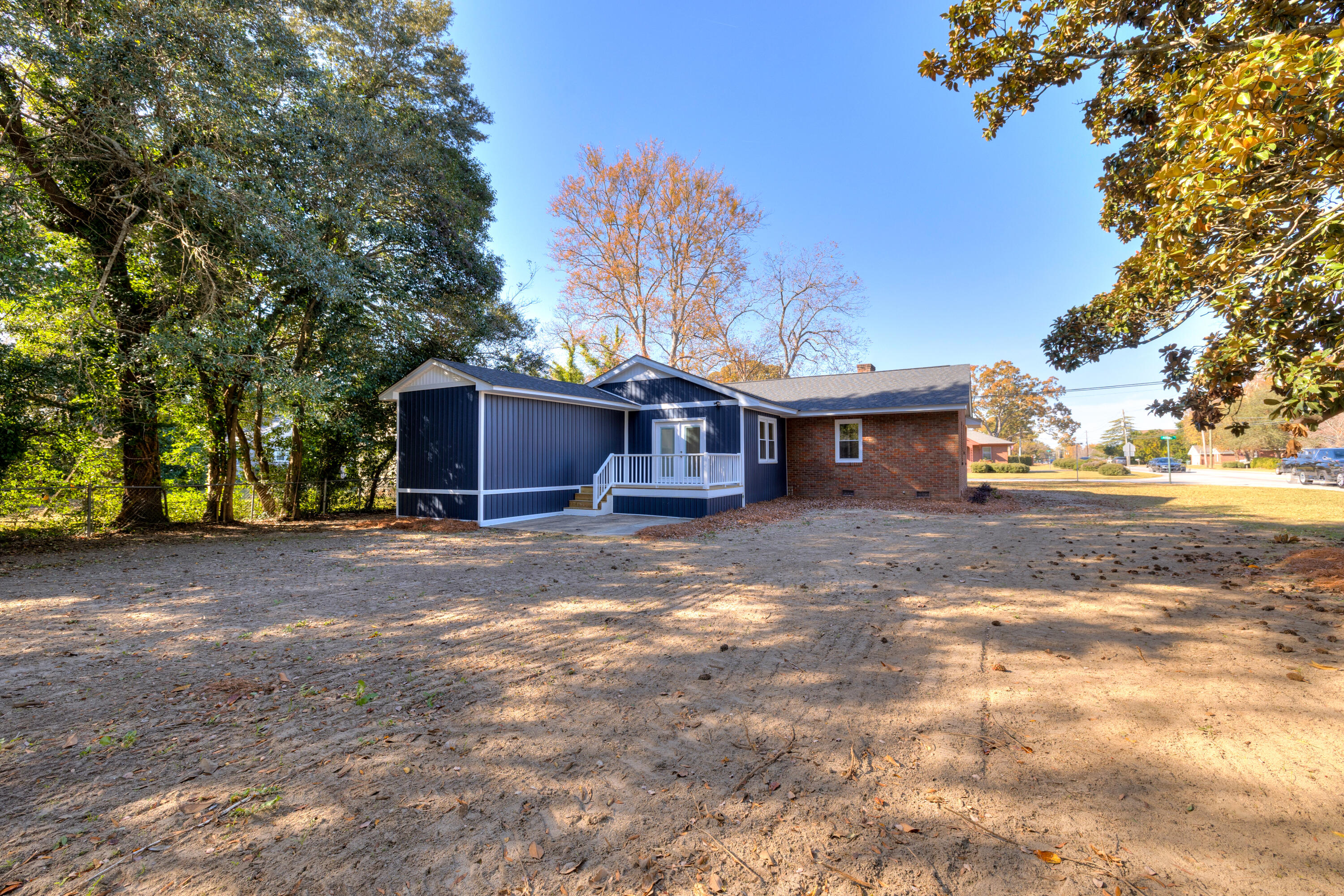 402 Adams Avenue Sumter, SC 29150 - Photo 7 of 38