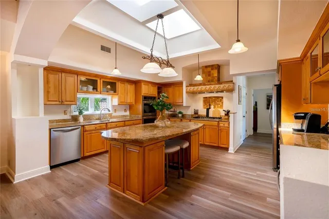 $2,395,000 | 831 Mandalay Avenue, Clearwater, FL 33767