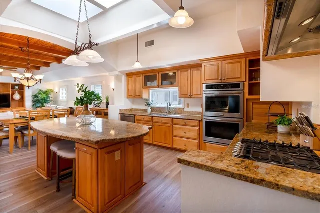 $2,395,000 | 831 Mandalay Avenue, Clearwater, FL 33767