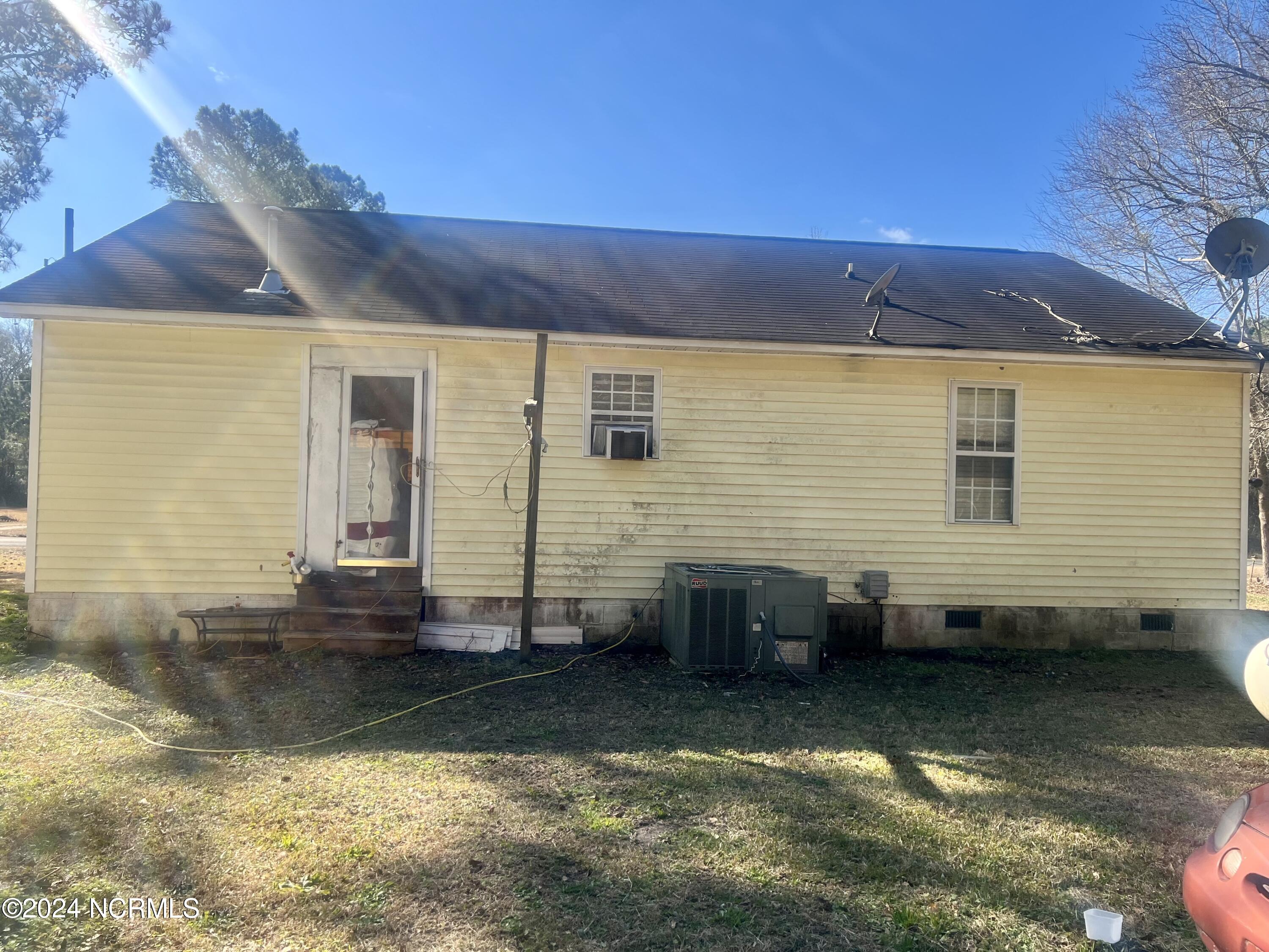 2772 Silo Road Kinston, NC 28501 - Photo 16 of 26 IMG_9298