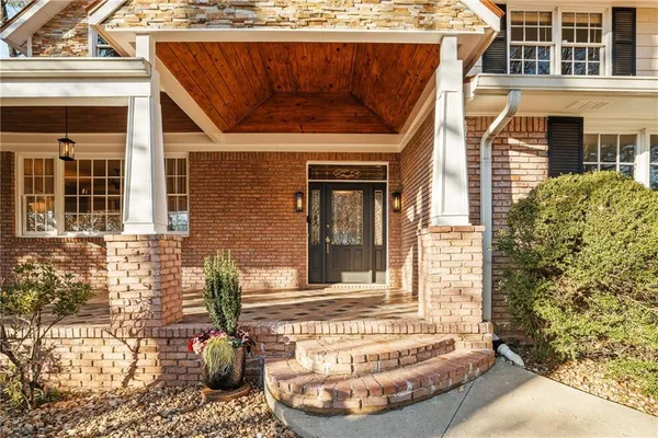 $949,000 | 2686 Parkview Drive Northeast, Atlanta, GA 30345