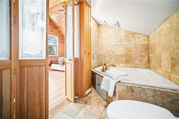 $965,000 | 2686 Parkview Drive Northeast, Atlanta, GA 30345