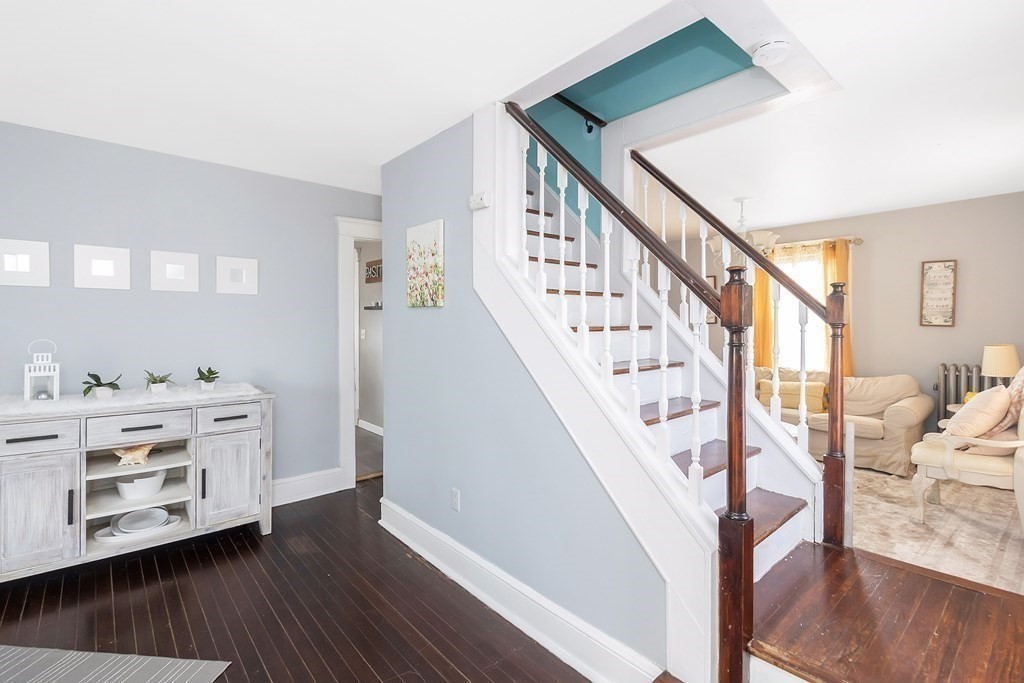 26 Windemere Street Springfield, MA 01104 - Photo 5 of 17
