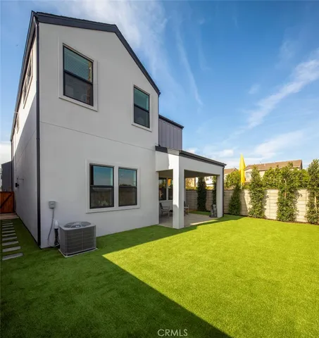 $1,456,000 | 18012 Roch Court, Fountain Valley, CA 92708