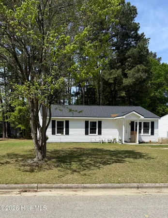 $173,300 | 1821 East Trail Drive Southeast, Wilson, NC 27893