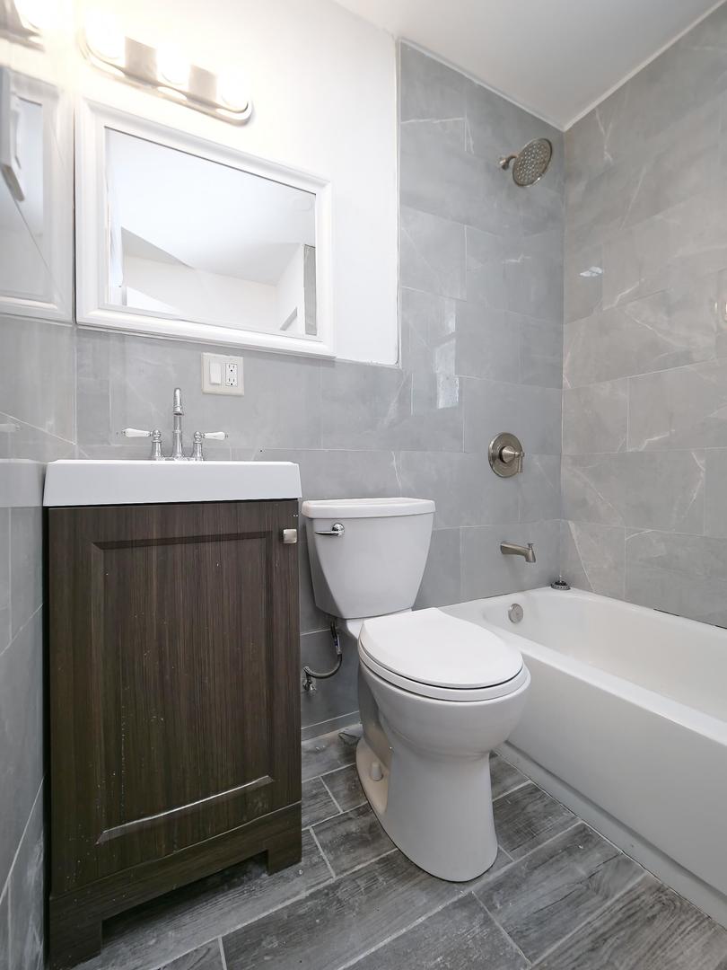 4906 West Erie Street Chicago, IL 60644 - Photo 15 of 49