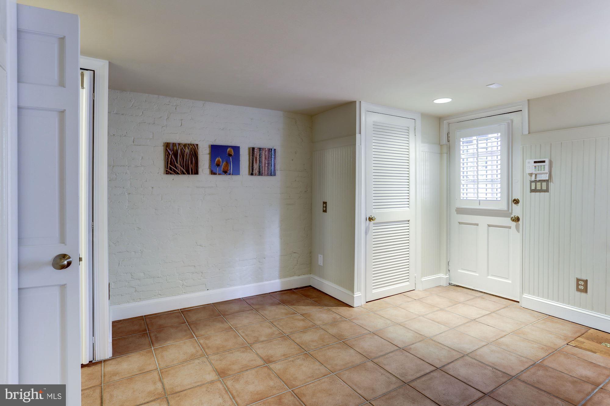 1231 30th Street Northwest Washington, DC 20007 - Photo 14 of 17 3rd Bedroom